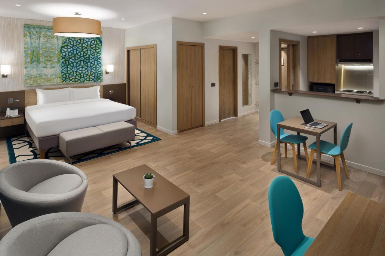 Adagio Center Hotel